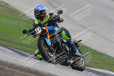 media/Nov-29-2025-TrackDaz (Sat) [[10ae2d9bce]]/A Group/Session 3 (Outside Grapevine)/